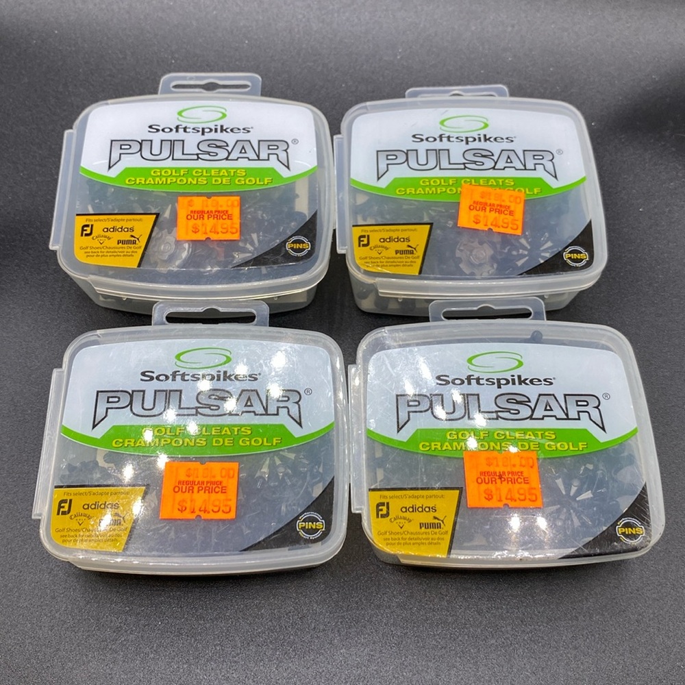 Softspikes PULSAR Golf Cleats (set of 20 cleats) (lot of 4)